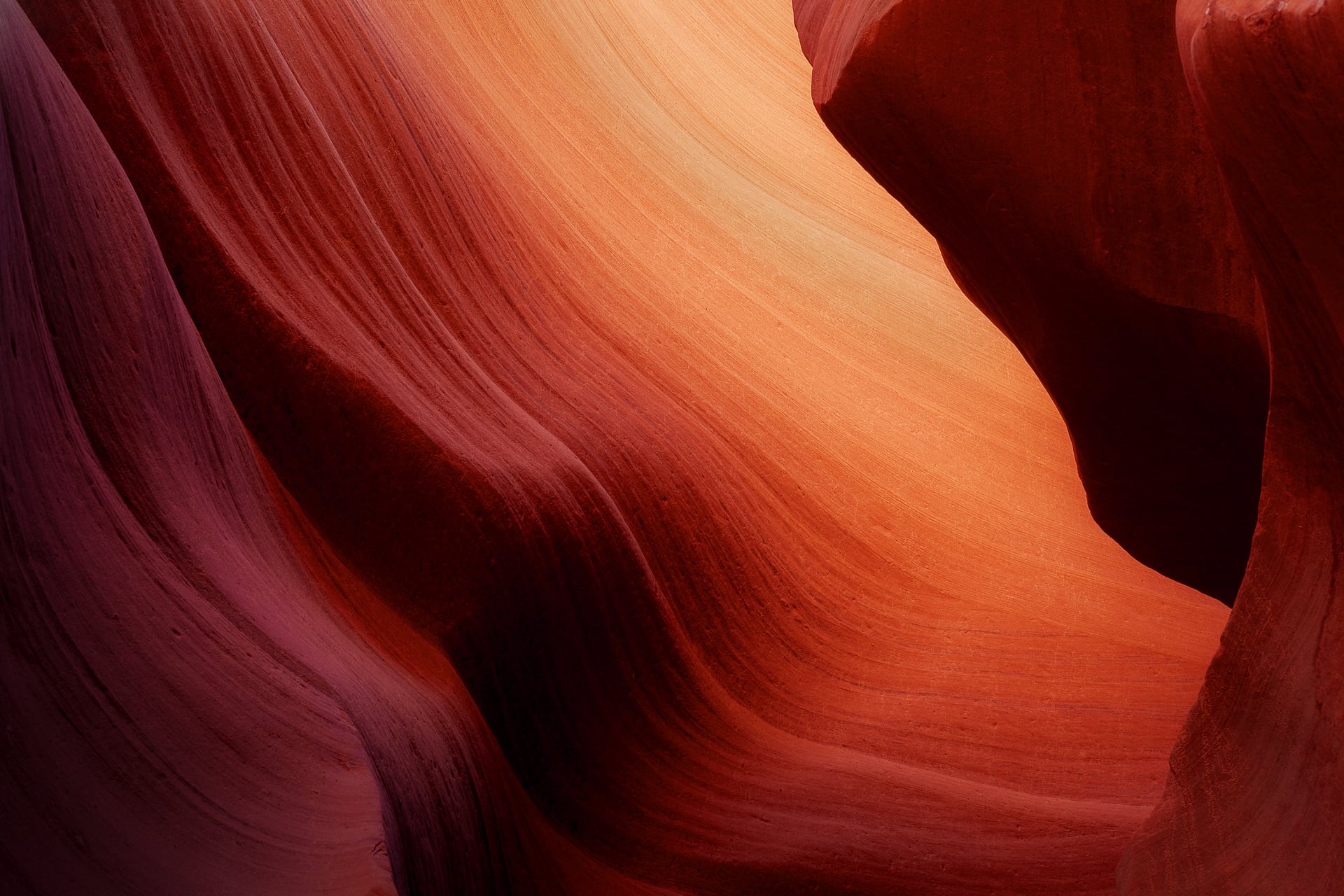 Glowing walls of the Antelope Canyon