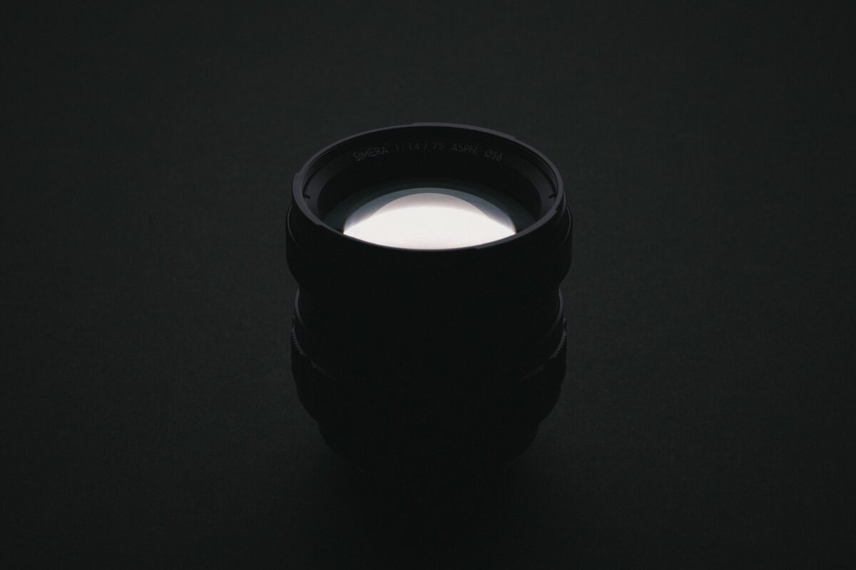 Thypoch Simera 75mm f1.4 Product Shot