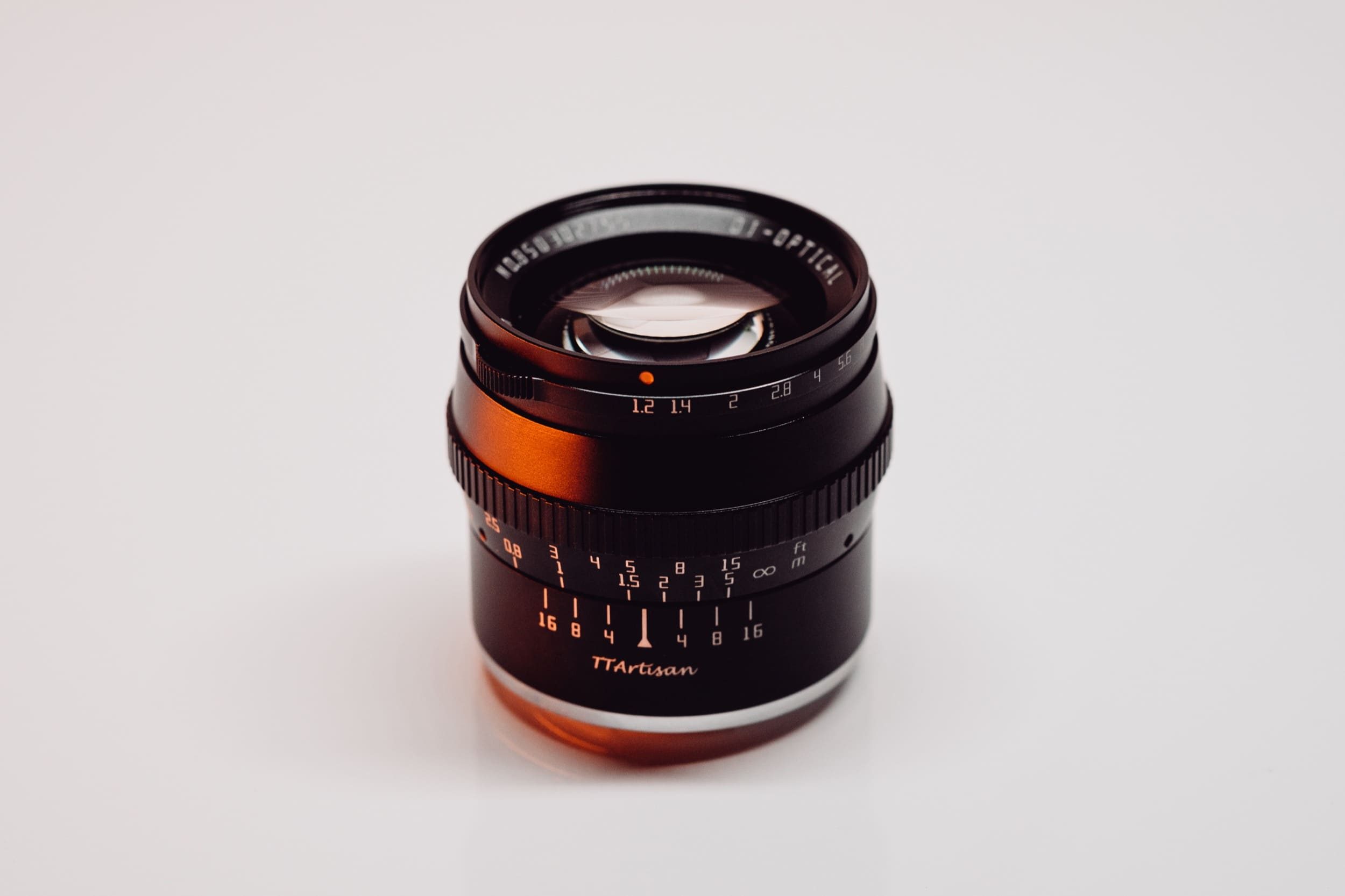 AlikGriffin_TTArtisans50mmf1.