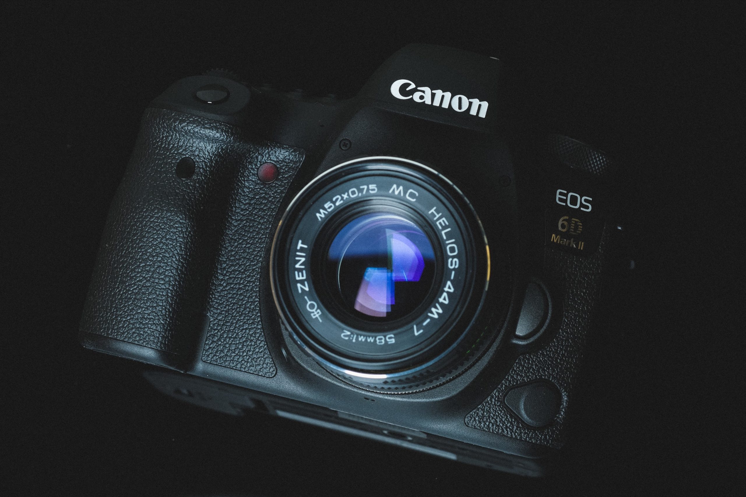 Best Memory Cards Canon 6D Mark II