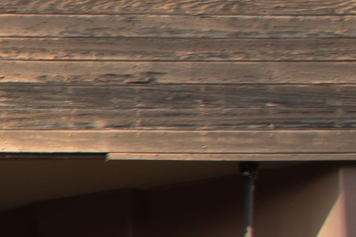 Tamron 15-30mm f2.8 @15mm f8 Far Right Detail Tamron 15-30mm Edge Sharpness