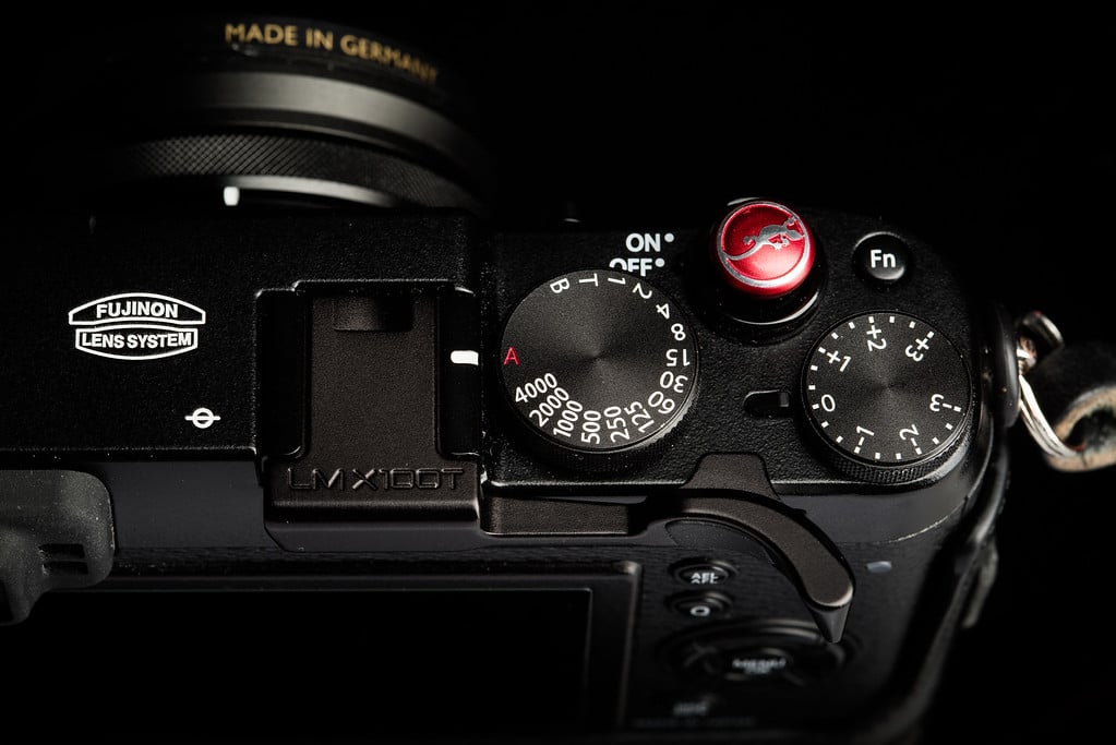 Lensmate FujiX100T Thumbrest Review