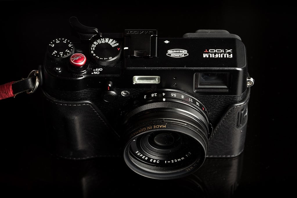 Lensmate Fujifilm X100T Thumbrest Front