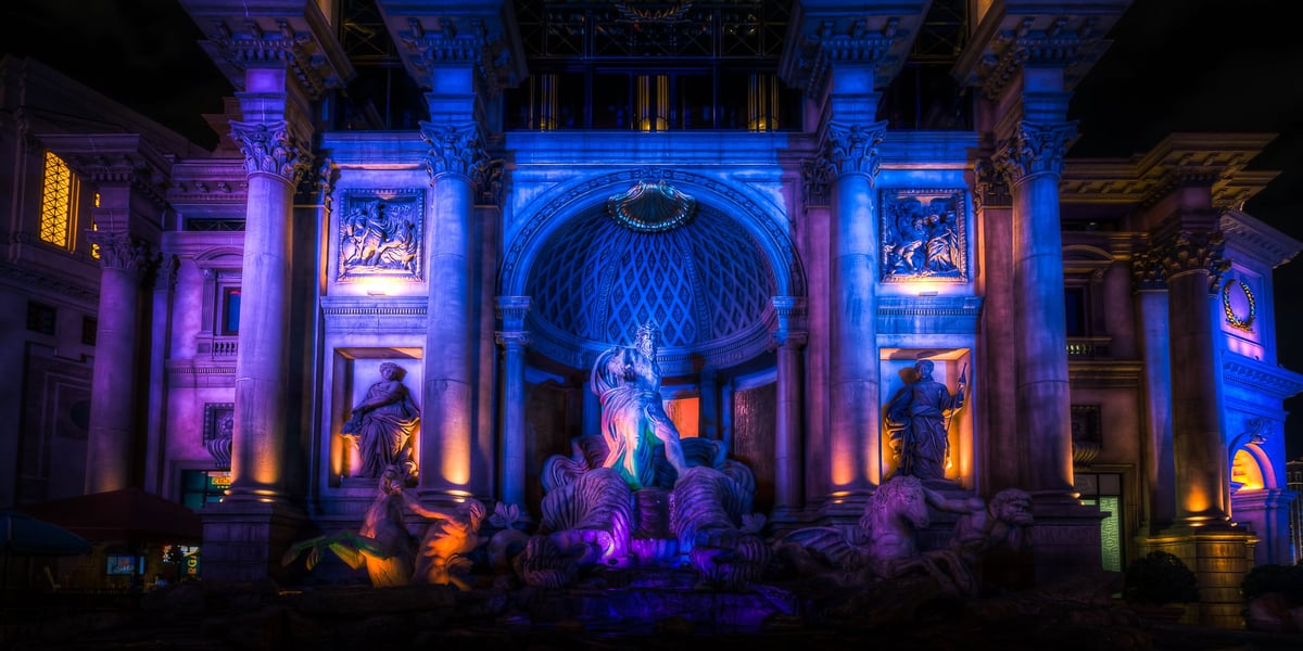 Maximus ShopiliusLocated on the Las Vegas Strip at Caesars Palace. Las Vegas Maximus Shopilius