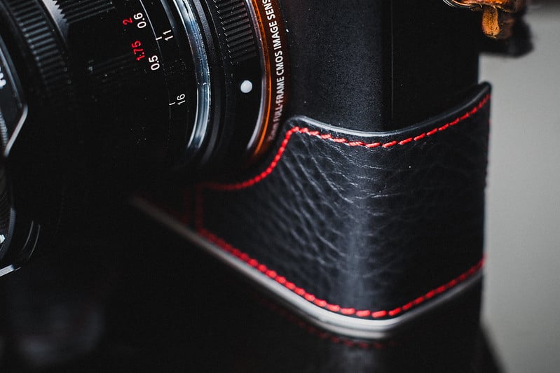 Lim's case for Sony A7II side view