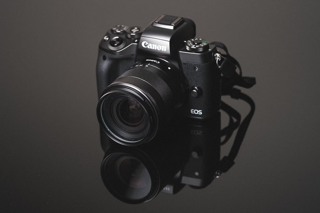 Best Memory Cards For The Canon M5