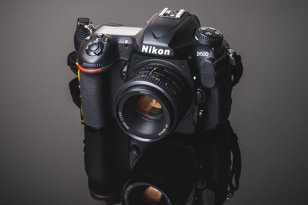 Best Memory Cards For The Nikon D500