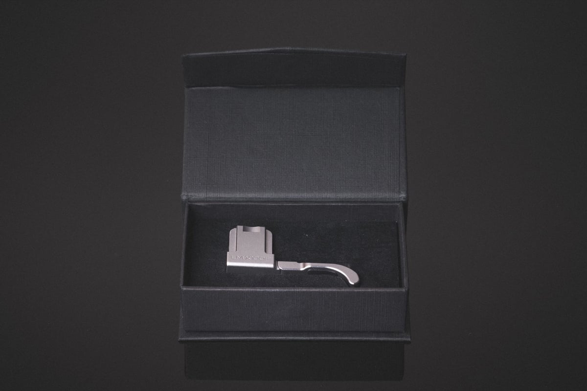 Fujifilm X100F Lensmate Thumb Rest Box