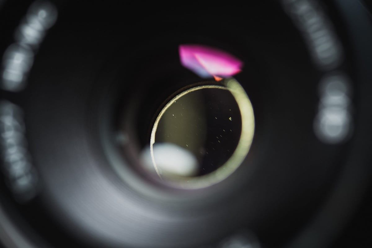 7Artisans 25mmf1.8 dust inside lens.