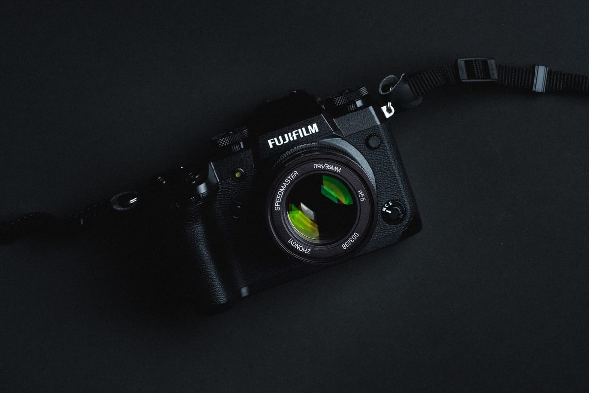 Best Memory Card Fujifilm X-H1 | With REal Benchmarks