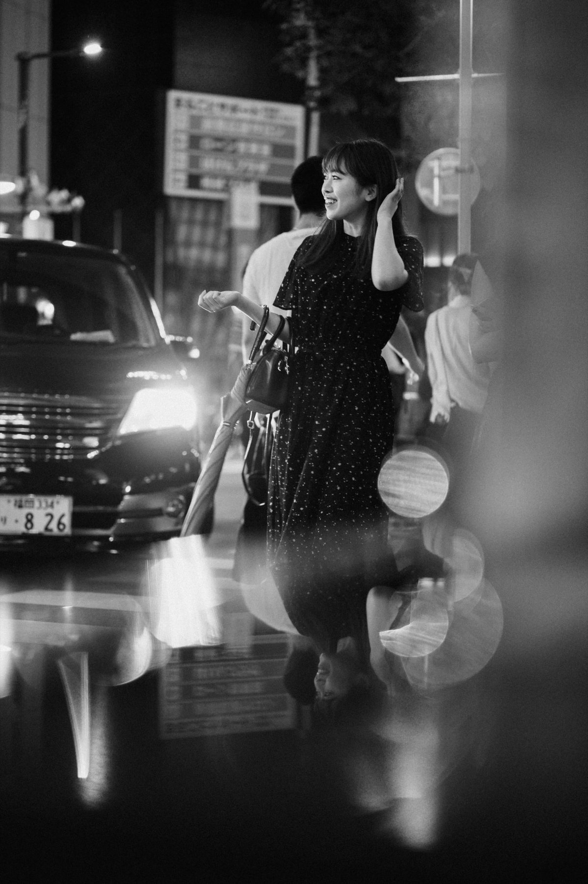 black and white sample street photo.