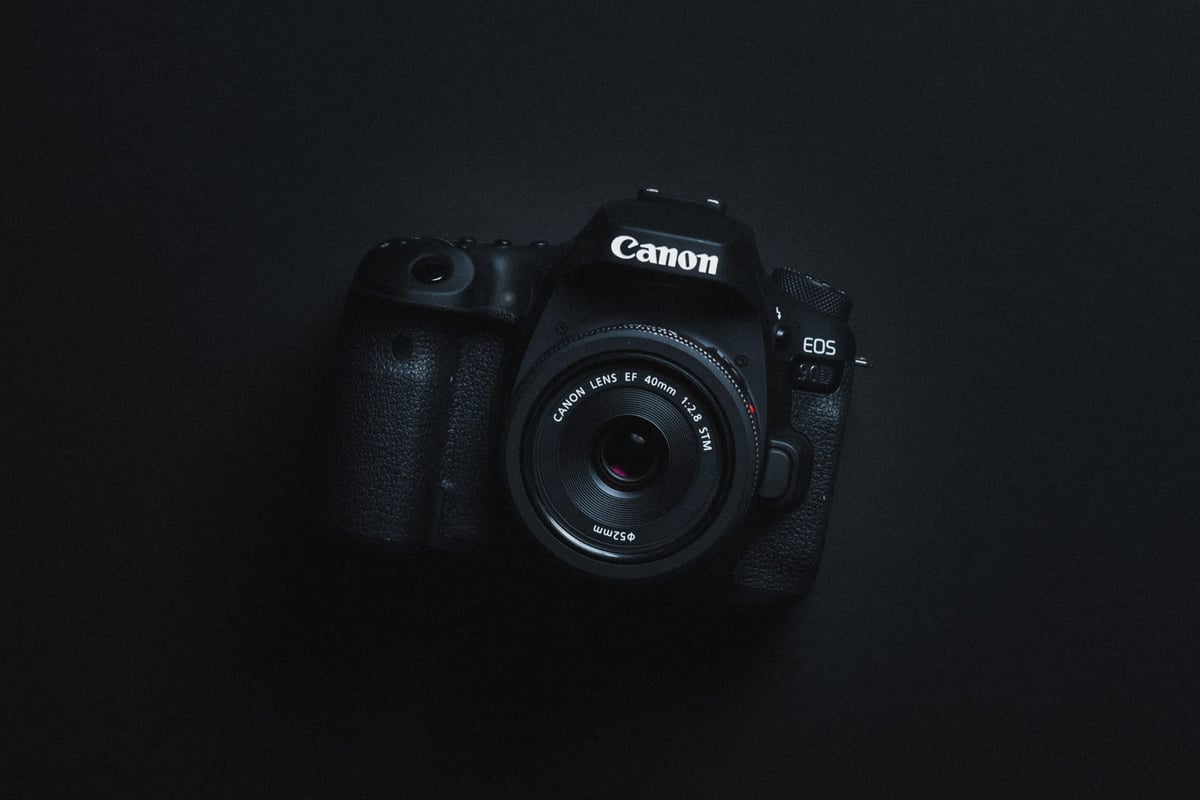 Best UHS-II Memory Cards Canon EOS 90D