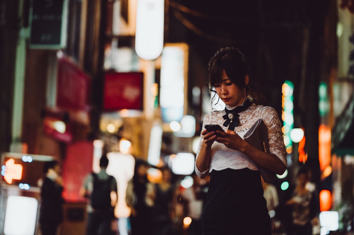 Nikon Z 85mm f1.8 S Sample Street Photo