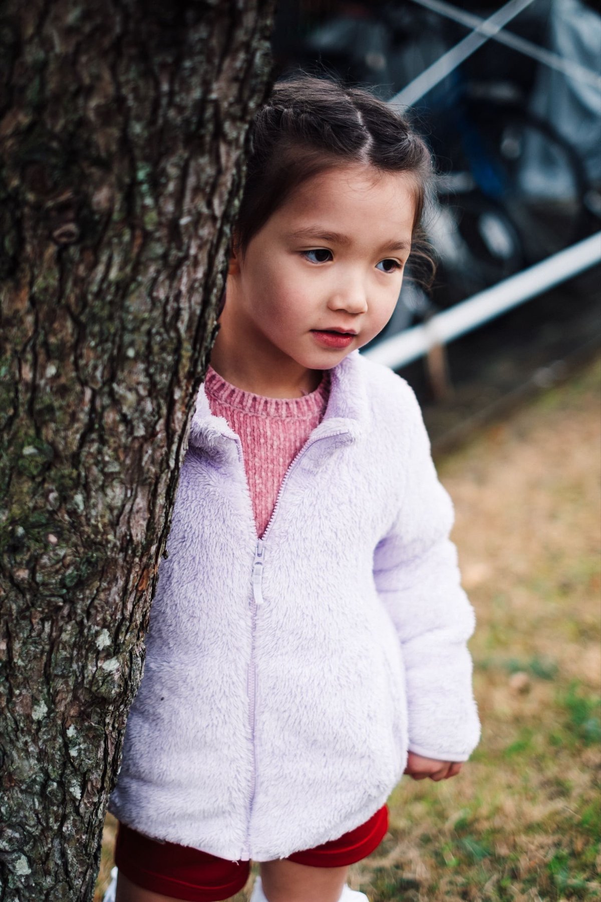 Portrait of little girl.