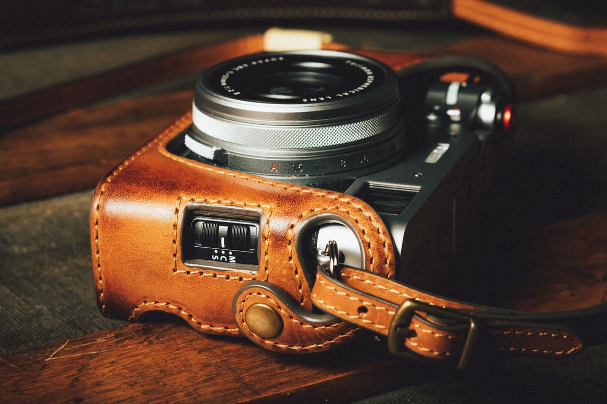 Kaza Deluxe X100V case lug mounts and switch cut out.