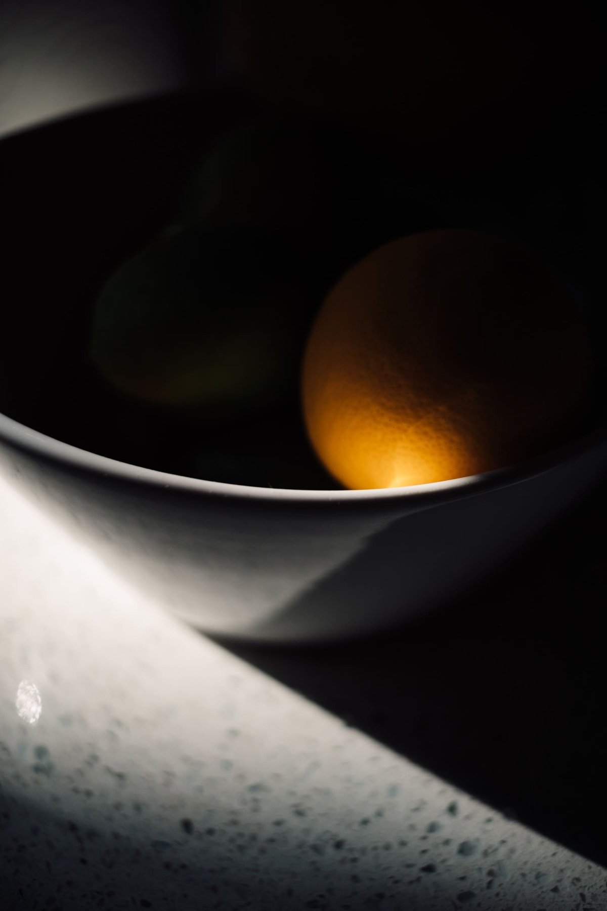 Closeup of fruit bowl.