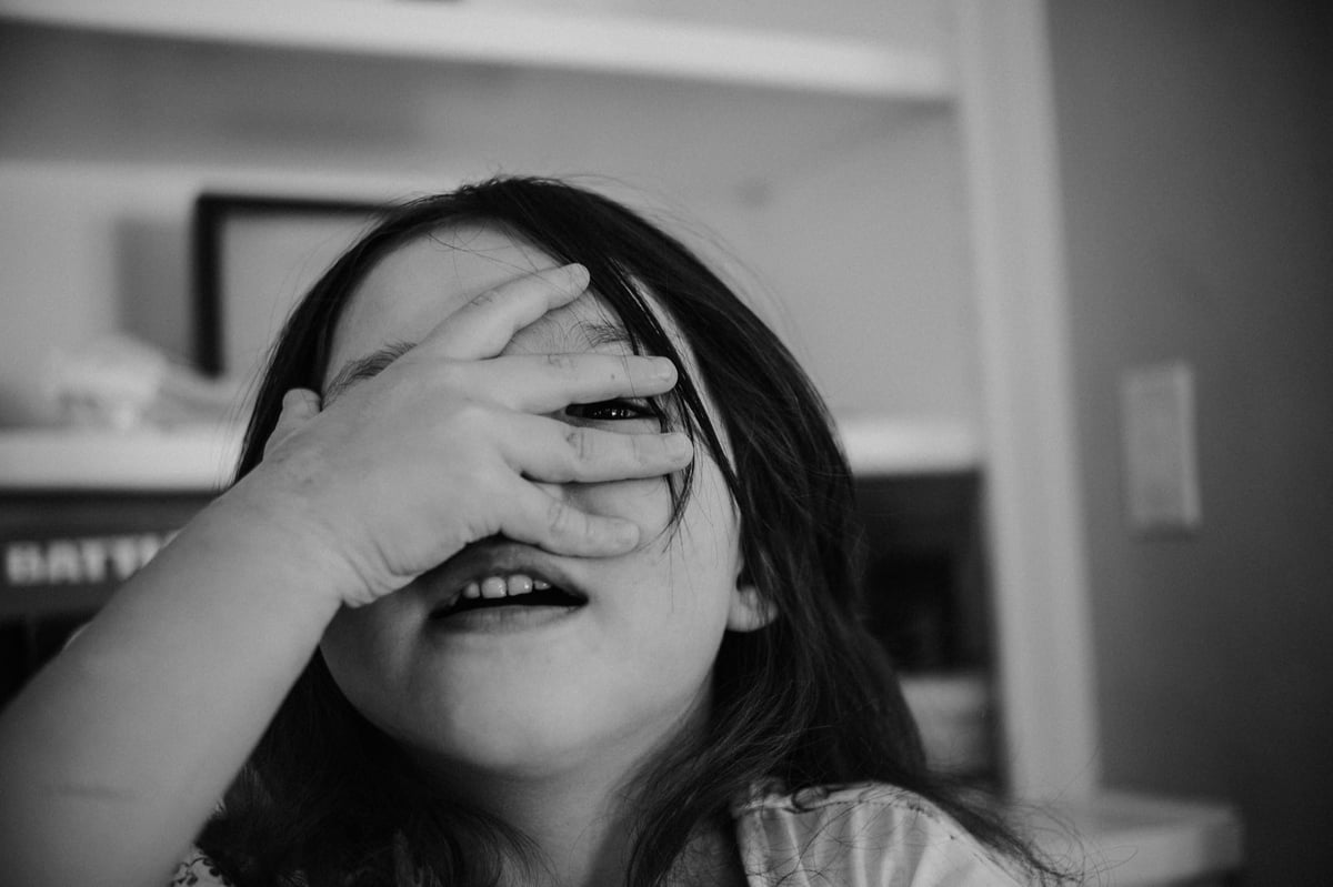 Black and white portrait of girl.