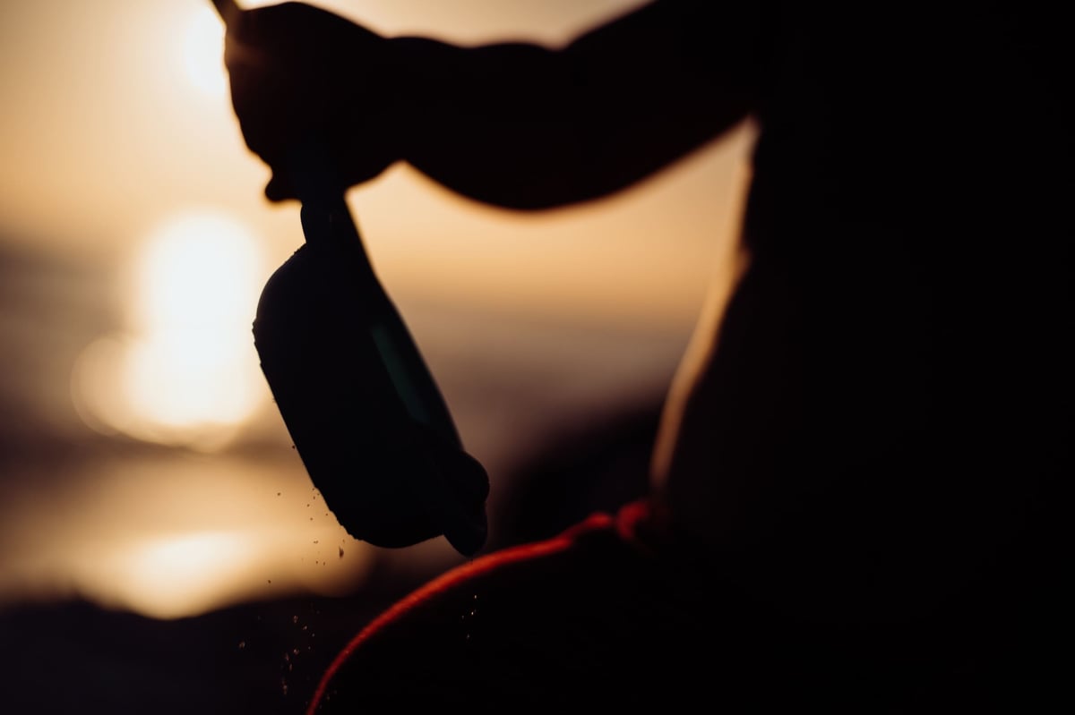 Pergear 50mm f1.8 Sample Silhouette at the  beach.