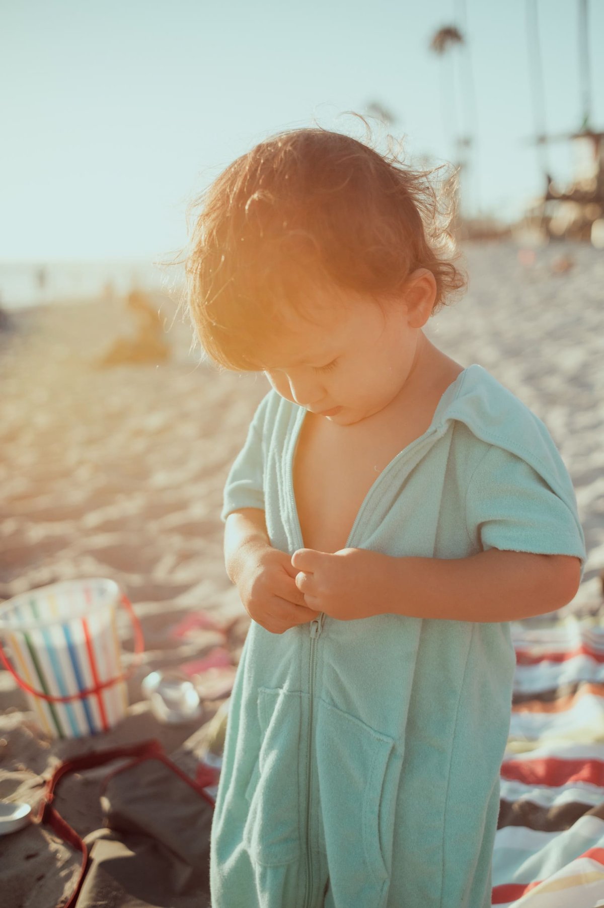 Kipon 35mm f2.4 sample photo of Luka