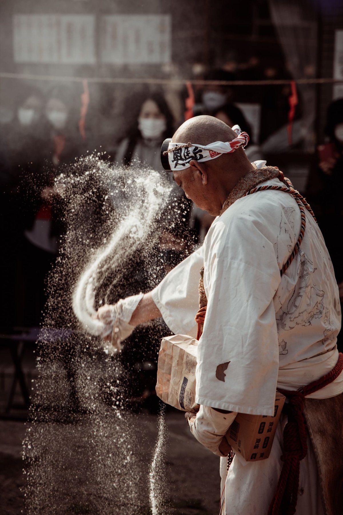 Monk throws salt at the Atago Fire festival