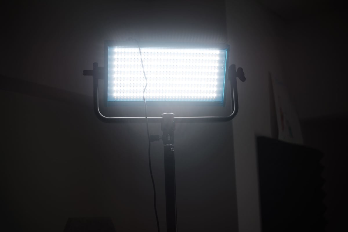 Pergear 35mm f1.6 Flaring Sample