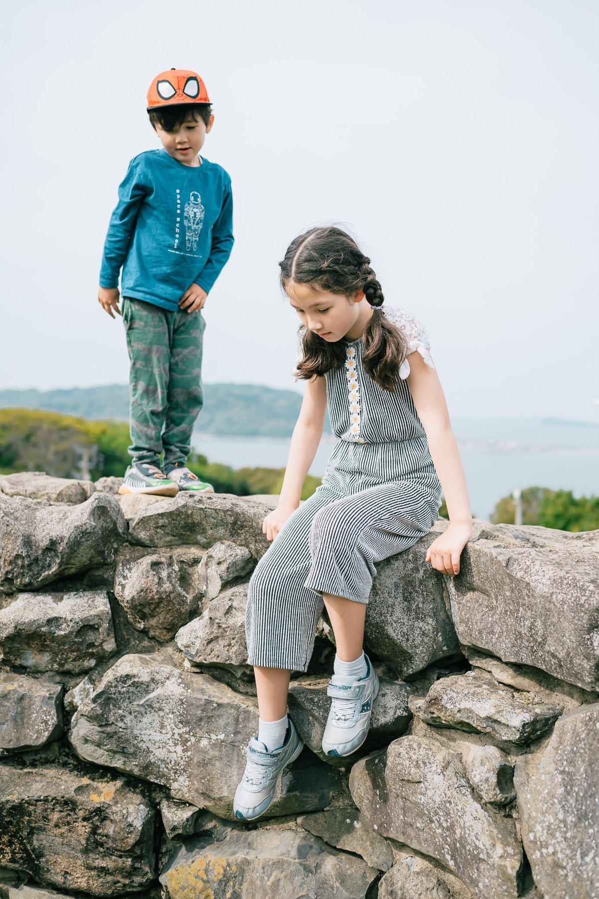 Kalina and Luka on wall