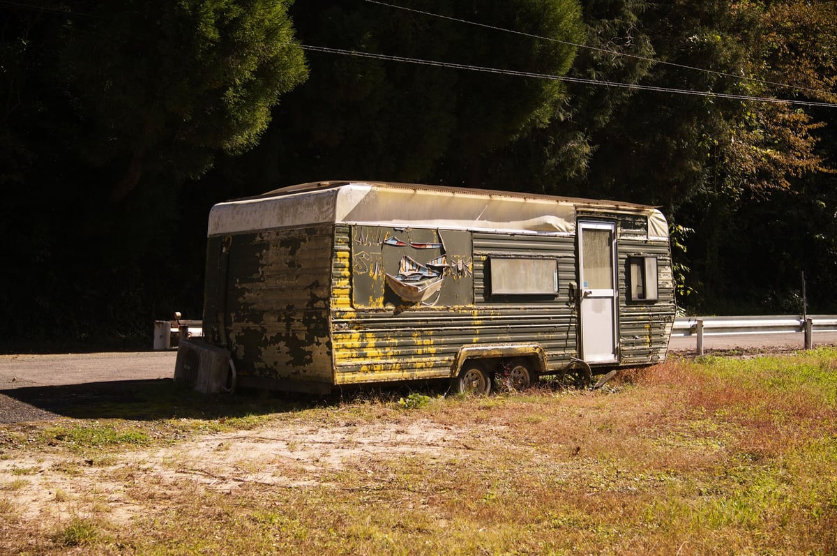 unedited sample photo of a trailer