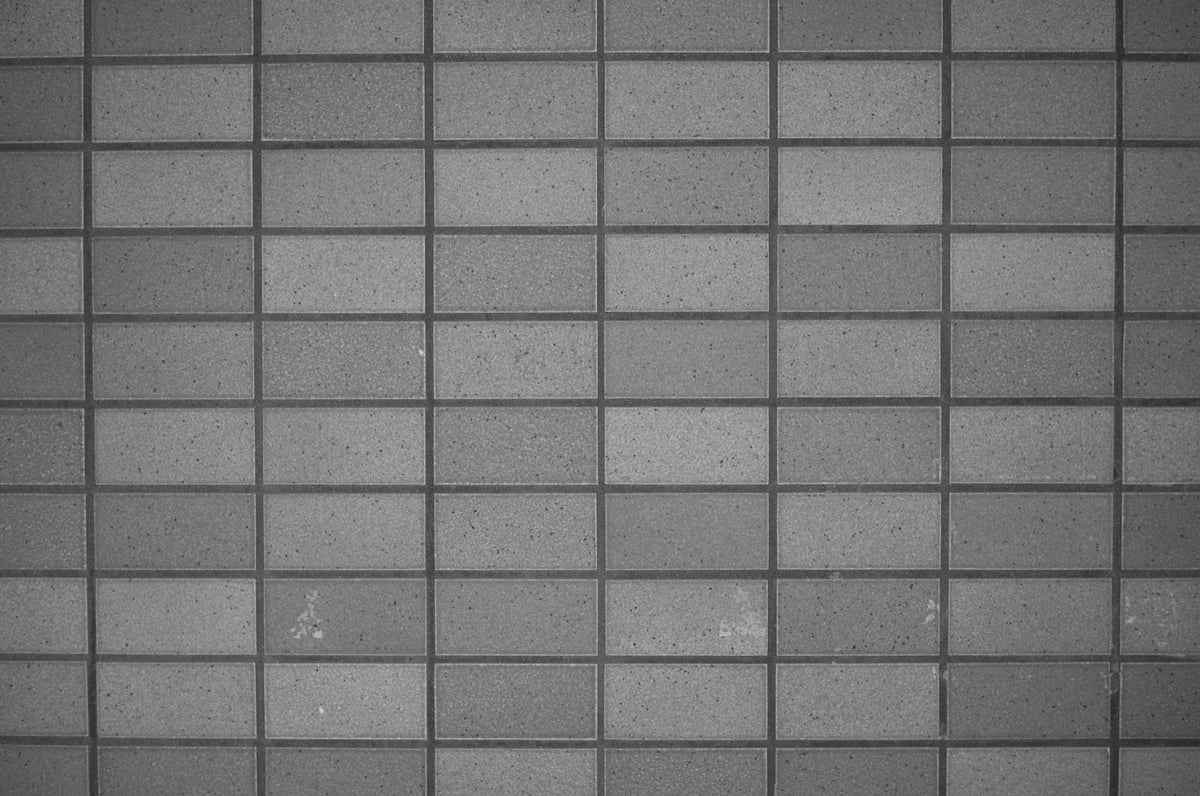 Voigtlander 35mm f2 Distortion Sample