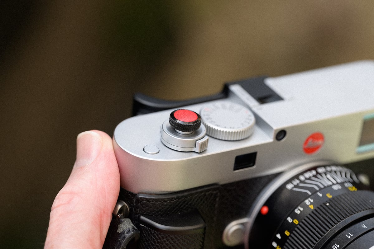 JJC Deluxe Soft Shutter