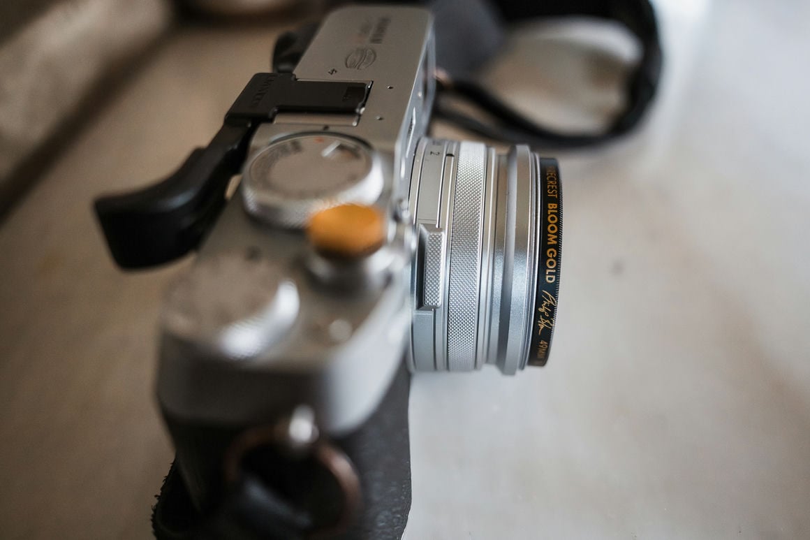 Formatt Hitech Firecrest Bloom Gold Filter on Fujifilm X100VI