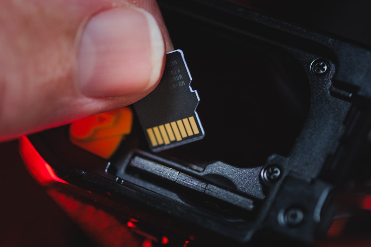 Nikon Zf Dual Memory Card Slot