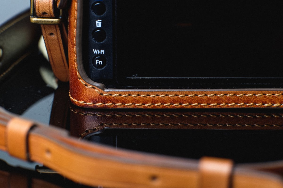 Kaza Deluxe Stitching