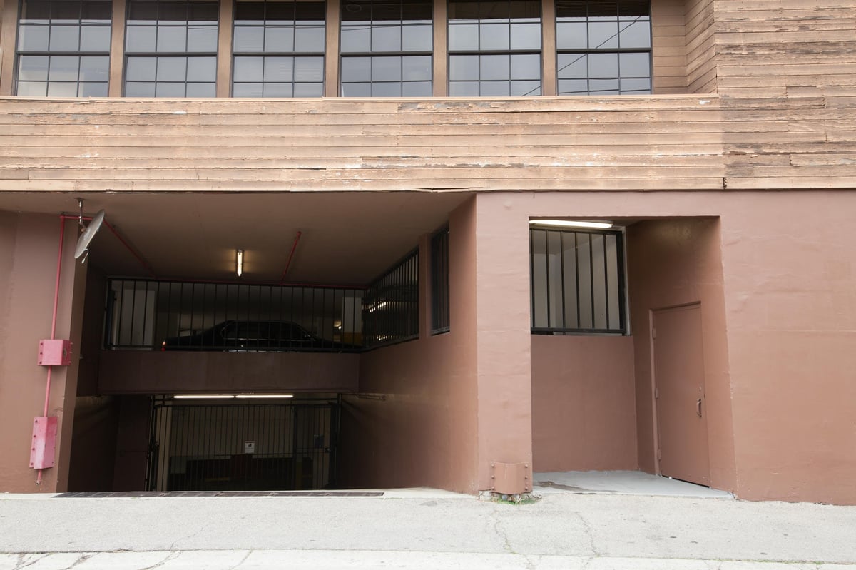 ISO 100, f8, 1/8sec Tamron 15-30mm Sharpness at 30mm