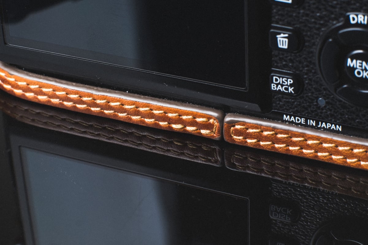 KazaDeluxe Case Stitching