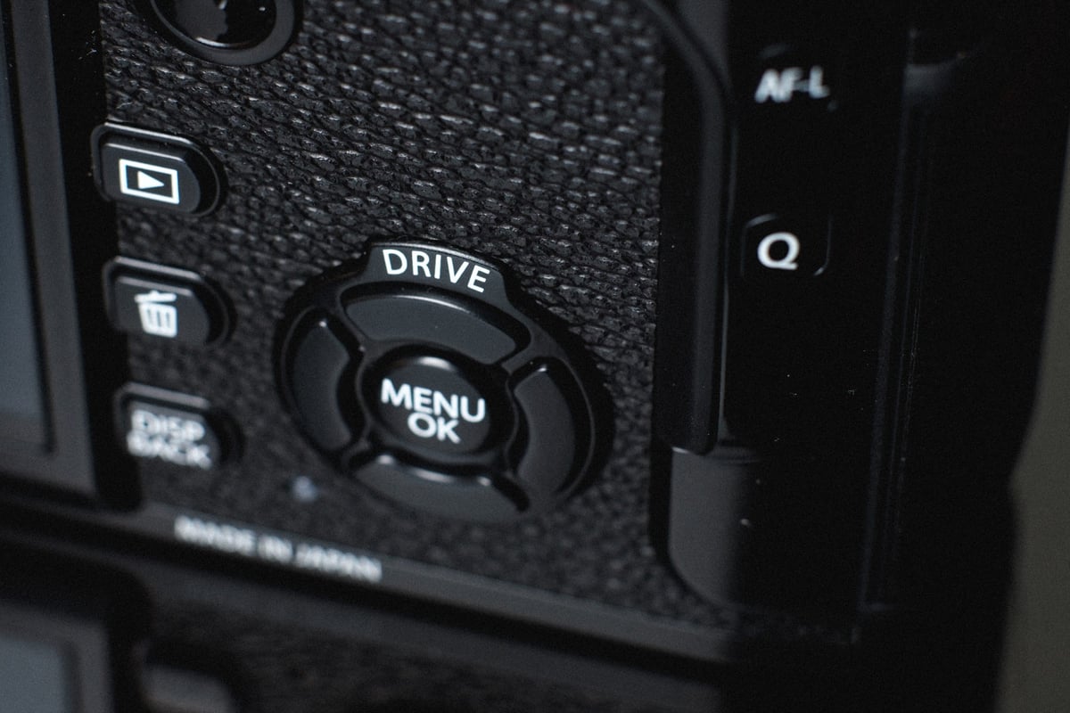 Fujifilm X-Pro2 Rear Buttons