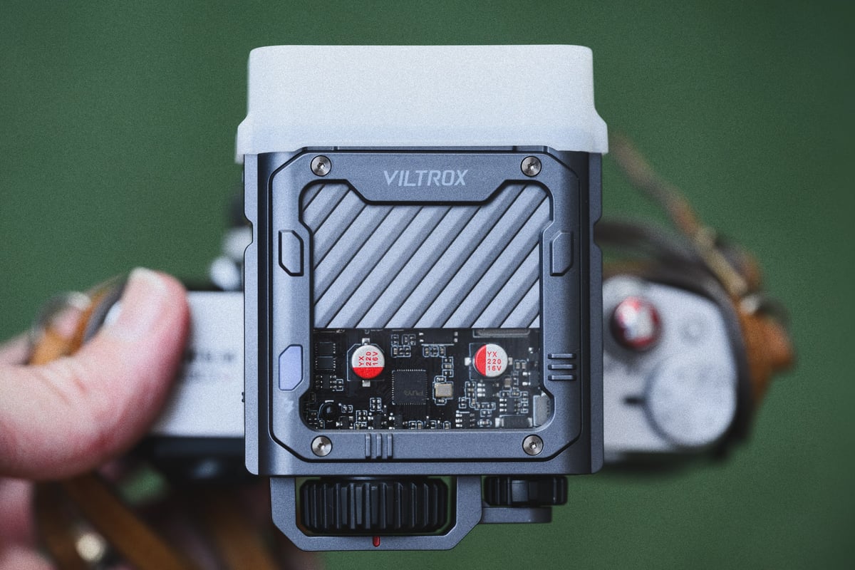 Viltrox Z3 On-Camera Flash Top View