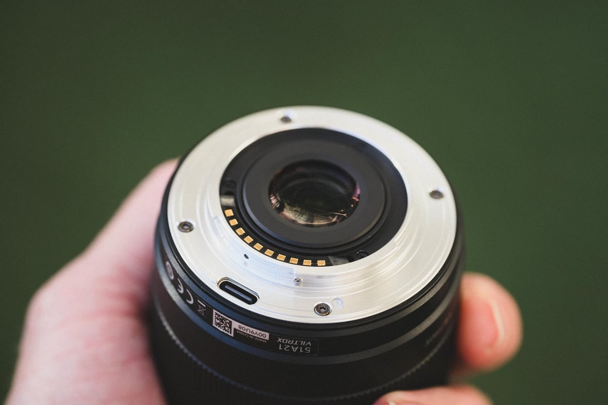 Viltrox 9mm rear mount