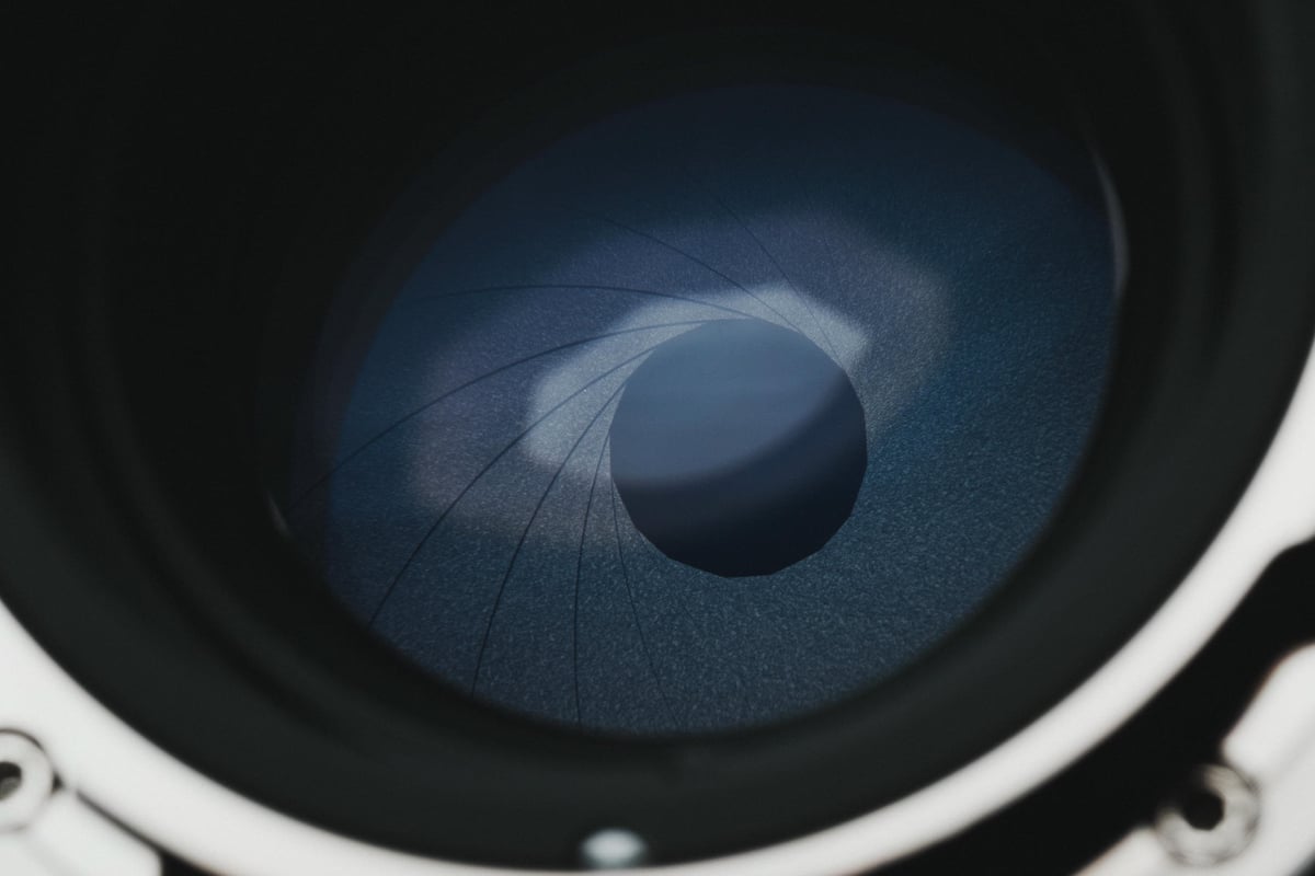 16 blade rounded apertures